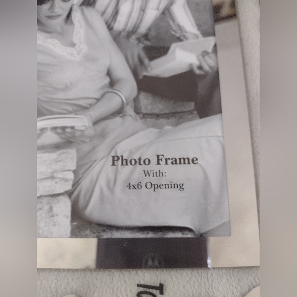 Picture frame - Picture 2 of 10